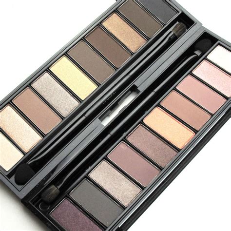 LOréal Paris Colour Riche La Palette Nude Eyeshadow Palette Swatches and Review Lab Muffin