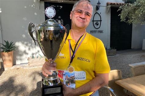 Antrenorul și managerul campionilor mondiali la degustări în orb Radu