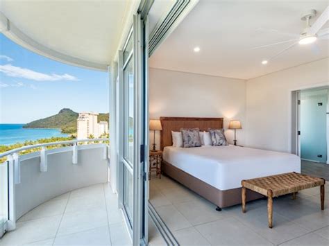 Yacht Harbour Towers Bedrooms Bathrooms Hamilton Island