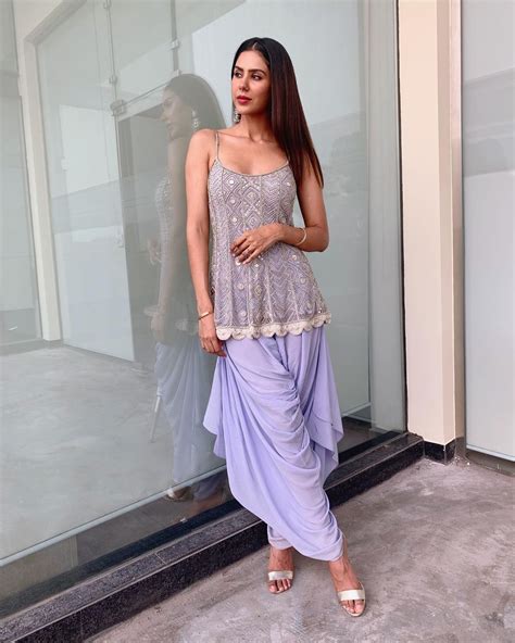 Sonam Bajwa Sonambajwa Instagram Photos And Videos Latest