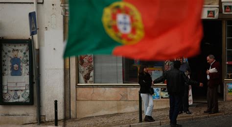 Dbrs Sobe Rating Atribuído A Portugal Para `bbb`