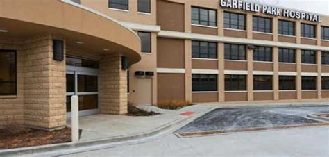 Garfield Park Behavioral Hospital - 520 North Ridgeway Avenue, Chicago, IL