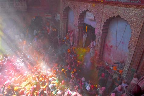 Banke Bihari Temple Vrindavan - werohmedia