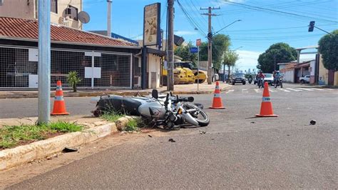 Motociclistas Sem Cnh Batem De Frente E Um Fica Em Estado Grave Na