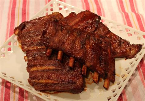 Sticky Bourbon Maple Glazed Pork Spare Ribs Recipe Petitchef