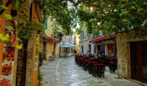 Porec Croatia Travel Guide, Porec, Croatia (B)