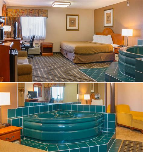 A Jacuzzi Suite in Quality Inn & Suites Detroit Metro Airport, Michigan ...