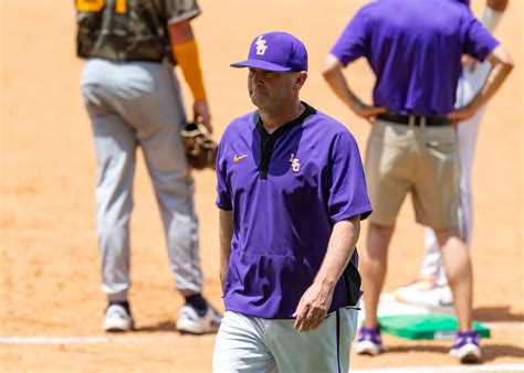 Five things LSU baseball fans should know about transfer portal pitcher