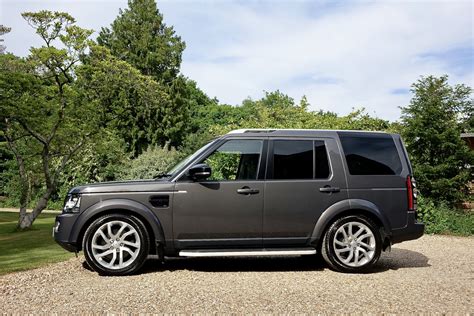 Land Rover Discovery 4 Landmark 3 0 SDV6 DMS Cars