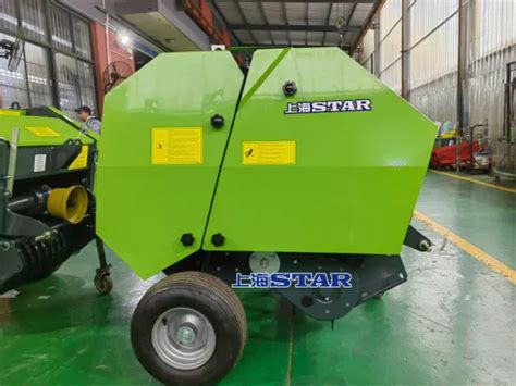 Hay Baler Of Compact Mini Round Baler Harvester Farm Machinery With