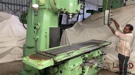 Tos Fa B V Heavy Duty Vertical Milling Machine At Rs Piece