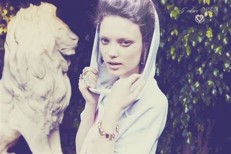 Dirty Blonde WILDFOX SPRING LOOKBOOK