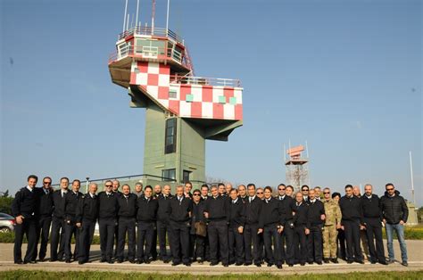 Brindisi Cambio Appalto Pulizie Aeronautica Militare Agitazione