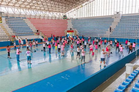 Outubro Rosa Secretaria De Esporte Promove Aul O De Alongamento Para