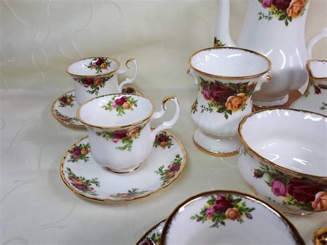 Royal Albert Old Country Rose Mokka Servies Rosia Tableware