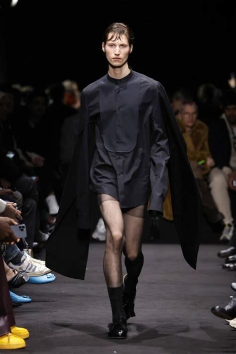 Jw Anderson Fashion Show Runway Menswear Fall Winter Milan