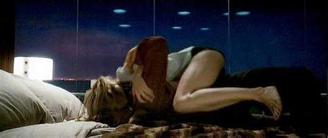 Naked Leslie Bibb In Iron Man