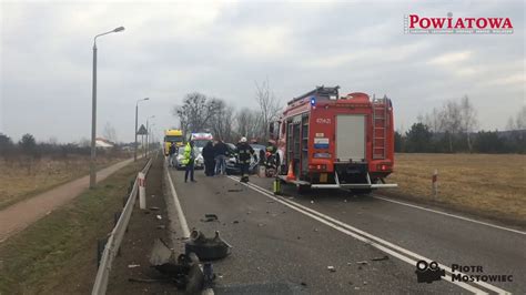 Wieliszew Wypadek Na Trasie Skrzeszew Wieliszew Dw Zablokowana