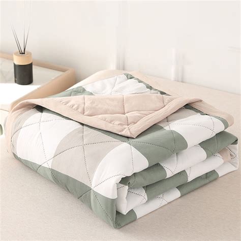 Kraoden Naked Sleeping Skin Friendly Washed Cotton Refrigerated Comforter Summer Thin Comforter