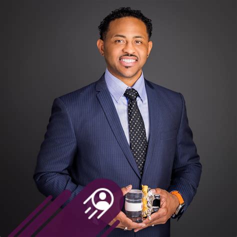 Gerald Bell - 🚨 Knee Pain Holding You Back? 🚨 Don’t... | Facebook