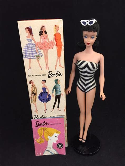 Lot Brunette Ponytail Barbie In Original Swimsuit And Box Comes With Wire Stand With Disk