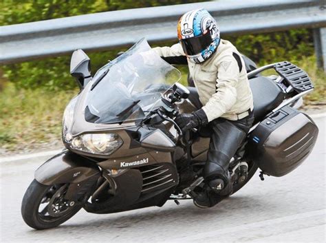 Kawasaki Gtr On Review Speed Specs Prices