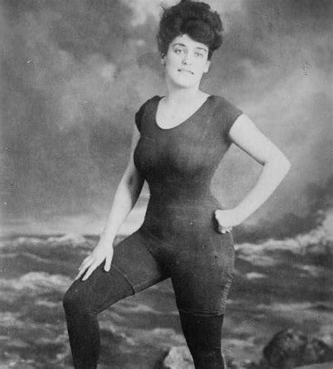 Annette Kellerman Promoted Women’s Right To Wear A Fitted One Piece Bathing Suit 1907 She Was