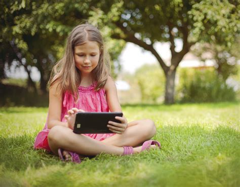 Santé Des Enfants Il Faut Limiter Le Temps Passé Devant Un écran