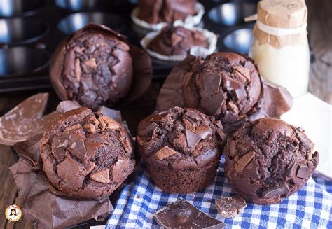 Muffin Al Cioccolato Con Uova Di Pasqua Soffici E Umidi