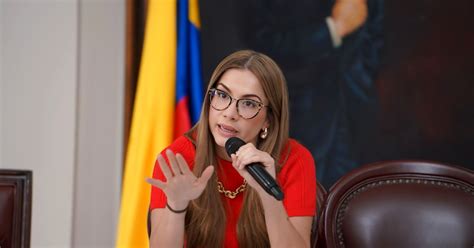 Catherine Juvinao Denunció Conversaciones Ocultas Entre Funcionarios Y