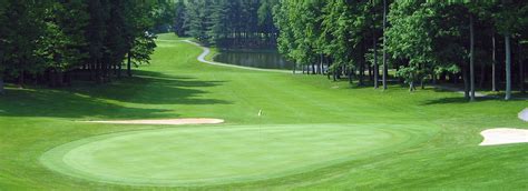 Apple Valley Golf Club | 4 Star Public Course | Howard, OH - Home