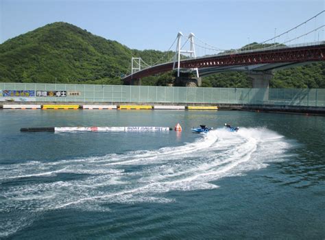 ボートレース鳴門鳴門競艇場を徹底攻略！水面特徴 傾向を分析して万舟券を狙え！ 口コミ競艇速報