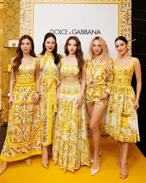 Hội hot girl đời đầu Vbiz Toàn có visual long lanh sang chảnh riêng người cuối cùng hơi drama