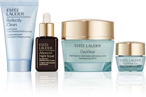 Estée Lauder DayWear Skincare Set | lyko.com