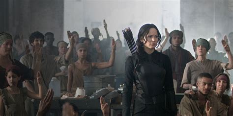 Review: The Hunger Games: Mockingjay - Part 1 - Slant Magazine