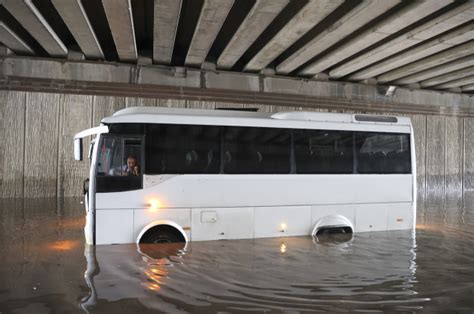 Ankara Da Sel Felaketi Ankara Ay Tam Kapasiteye Ula T Alt Ge Itler