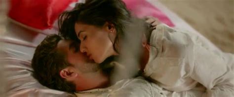 Sonal Chauhan Nude Pics Page