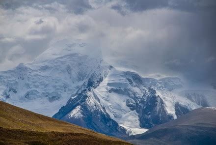 Mount Shishapangma Only Mountain More Than Editorial Stock Photo