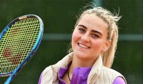 Marta Kostyuk Height, Weight, Measurements, Bra Size, Shoe Size