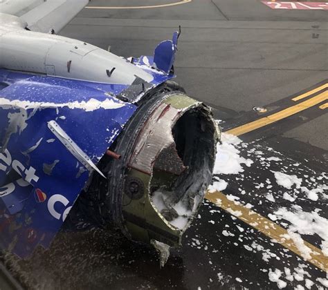 737 De Southwest Aterriza De Emergencia Tras Daños Severos En Motor