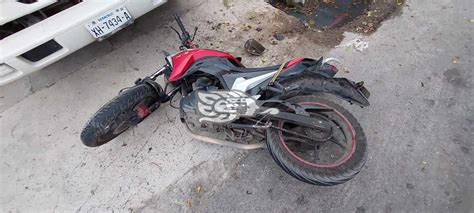 Motociclista Resulta Lesionado Tras Sufrir Accidente