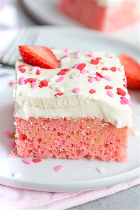 Strawberry Cake Mix Recipes With Pudding | The Cake Boutique