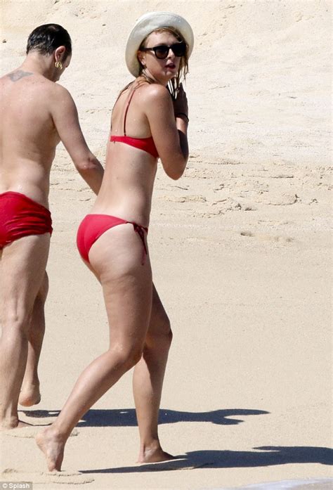 Maria Sharapova Dances All Her Cares Away In Red Bikini As She