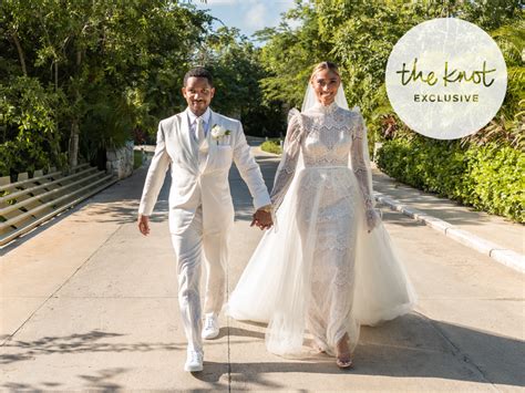 Ally Loves Wedding and Engagement Details [PHOTOS]