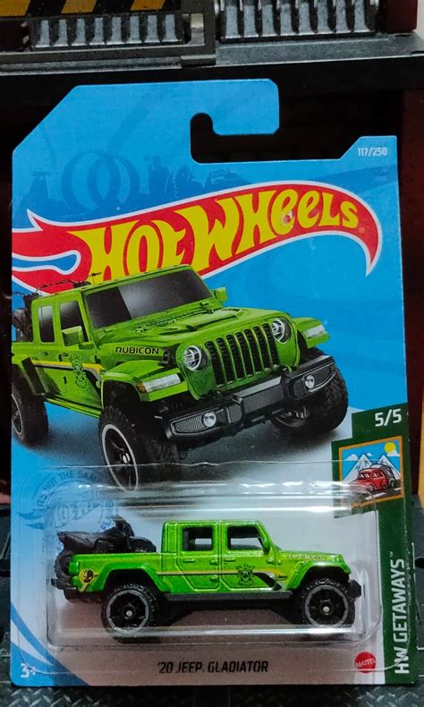 Hot Wheels Jeep Gladiator Getaways Hobbies Toys Toys Games On Carousell