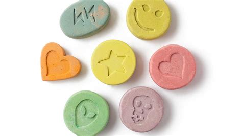 What Does Molly Look Like? - Addiction Resource