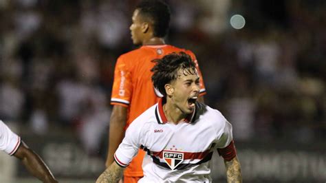 São Paulo vira contra o Carajás e se classifica na Copinha