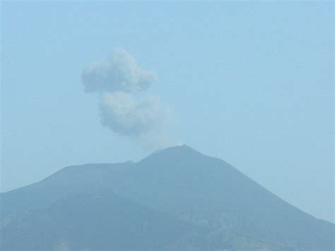 Etna Comunicato Di Attivit Vulcanica Del Luglio