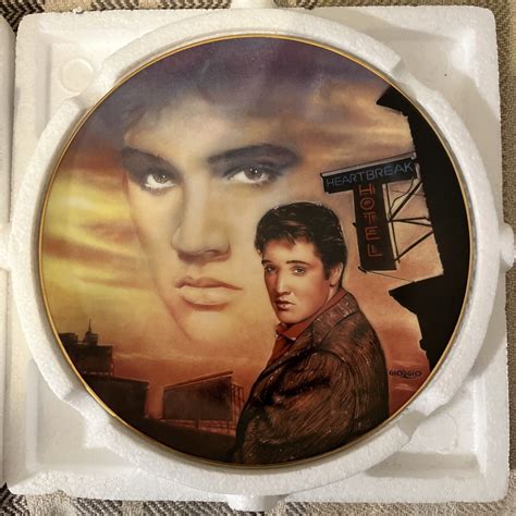 ELVIS PRESLEY HEARTBREAK HOTEL COLLECTORS PLATE BRADFORD EXCHANGE W COA