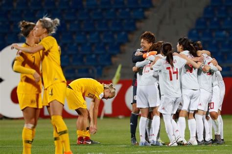 サッカー女子アジア杯で連覇を決め、喜ぶ日本代表：頑張れ！なでしこ 写真特集：時事ドットコム